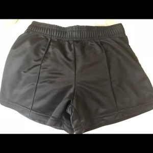 5-7-9 shorts